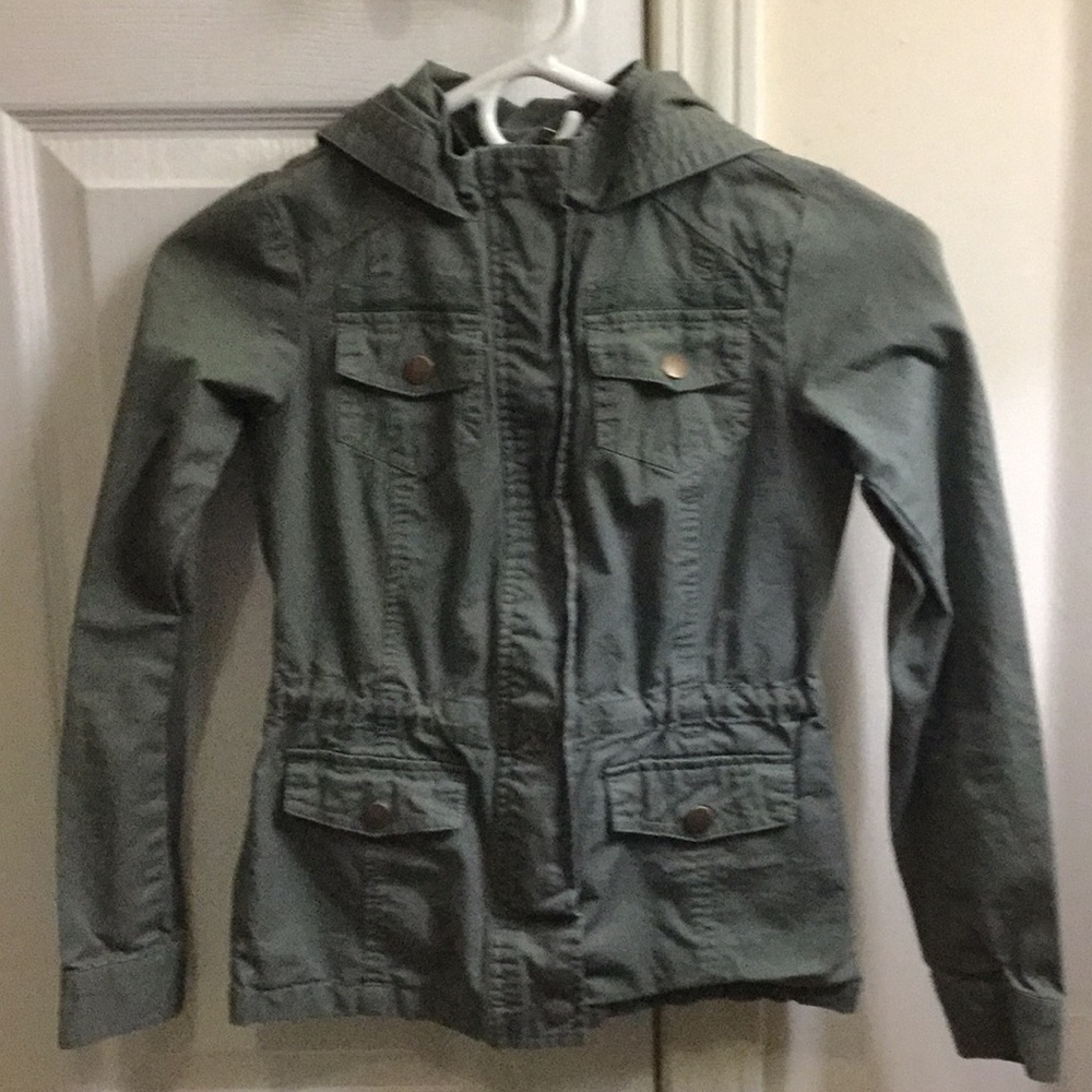 Cute army green jacket